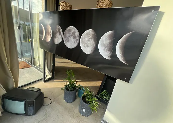 Genis Ve Yepyeni Konforlu & Merkezi Daire