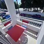 Apartment Genis Ve Yepyeni Konforlu & Merkezi Nicosia